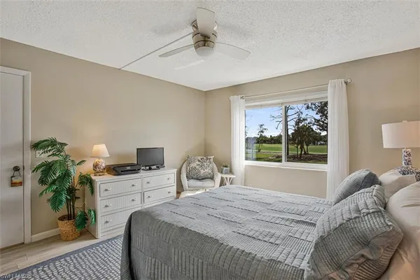 $197,000 | 4380 27th Court Southwest, Unit 202, Naples, FL 34116