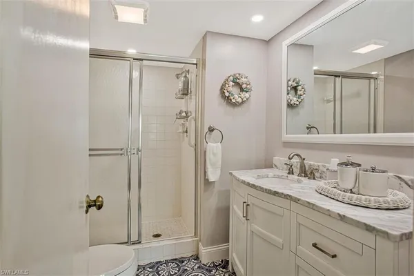 $197,000 | 4380 27th Court Southwest, Unit 202, Naples, FL 34116