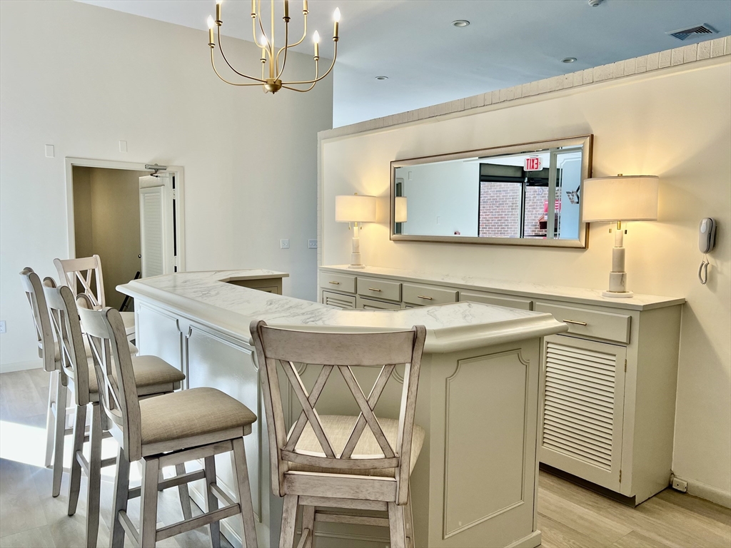 404 Paradise Road, Unit PHJ Swampscott, MA 01907 - Photo 4 of 30