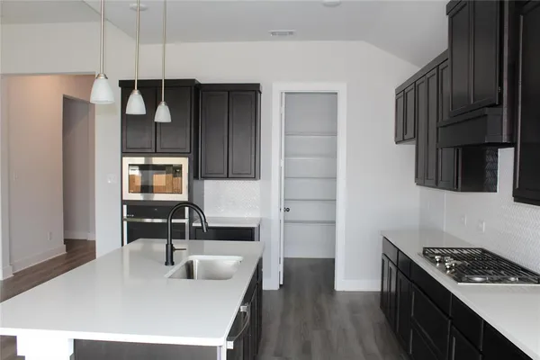 $2,750 | 1821 Briar Rose Drive, Denton, TX 76207