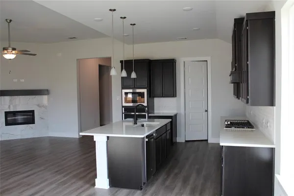 $2,750 | 1821 Briar Rose Drive, Denton, TX 76207