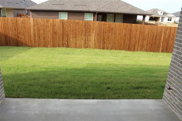 $2,750 | 1821 Briar Rose Drive, Denton, TX 76207