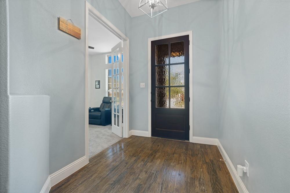 511 Ranchwood Drive Justin, TX 76247 - Photo 5 of 31