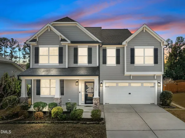 $2,390 | 729 Lake Artesia Lane, Fuquay-Varina, NC 27526