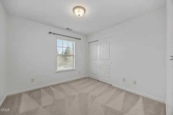 $2,390 | 729 Lake Artesia Lane, Fuquay-Varina, NC 27526