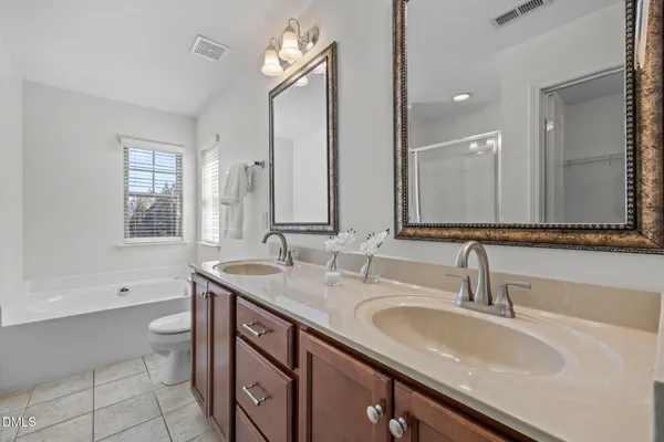 $2,390 | 729 Lake Artesia Lane, Fuquay-Varina, NC 27526