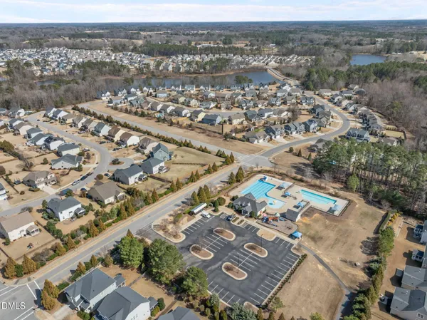 $2,390 | 729 Lake Artesia Lane, Fuquay-Varina, NC 27526