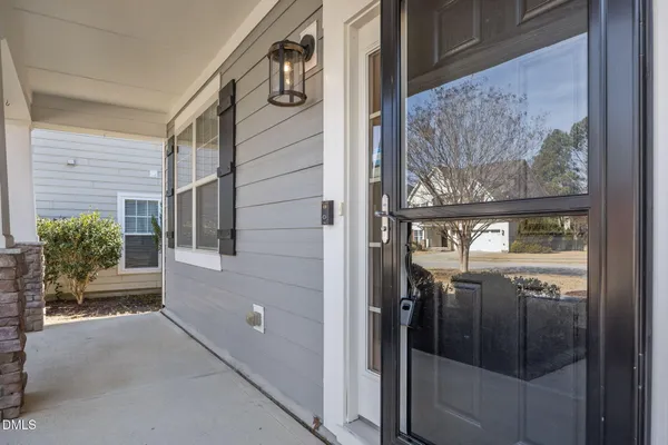 $2,390 | 729 Lake Artesia Lane, Fuquay-Varina, NC 27526