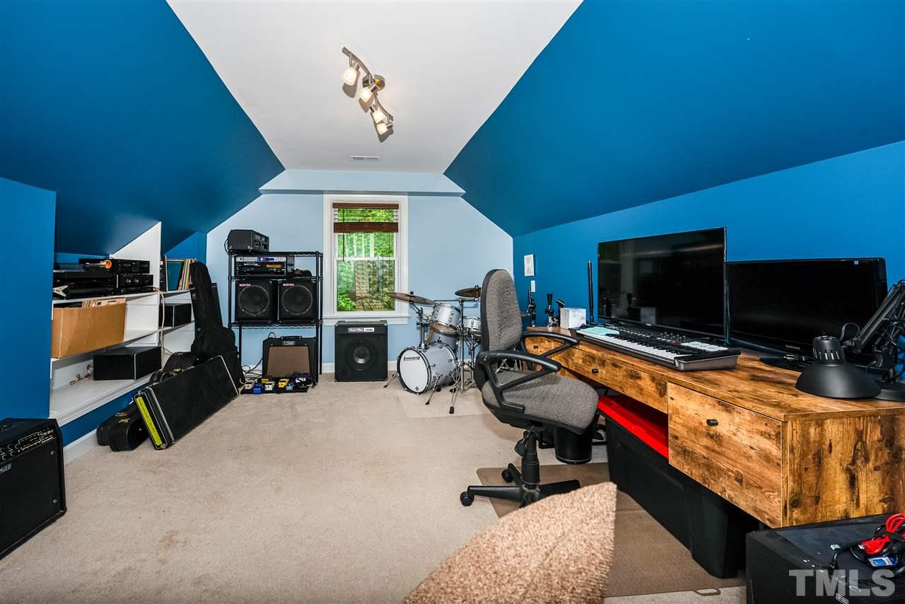 100 Canterfield Road Cary, NC 27513 - Photo 21 of 28 Gallery Image 21