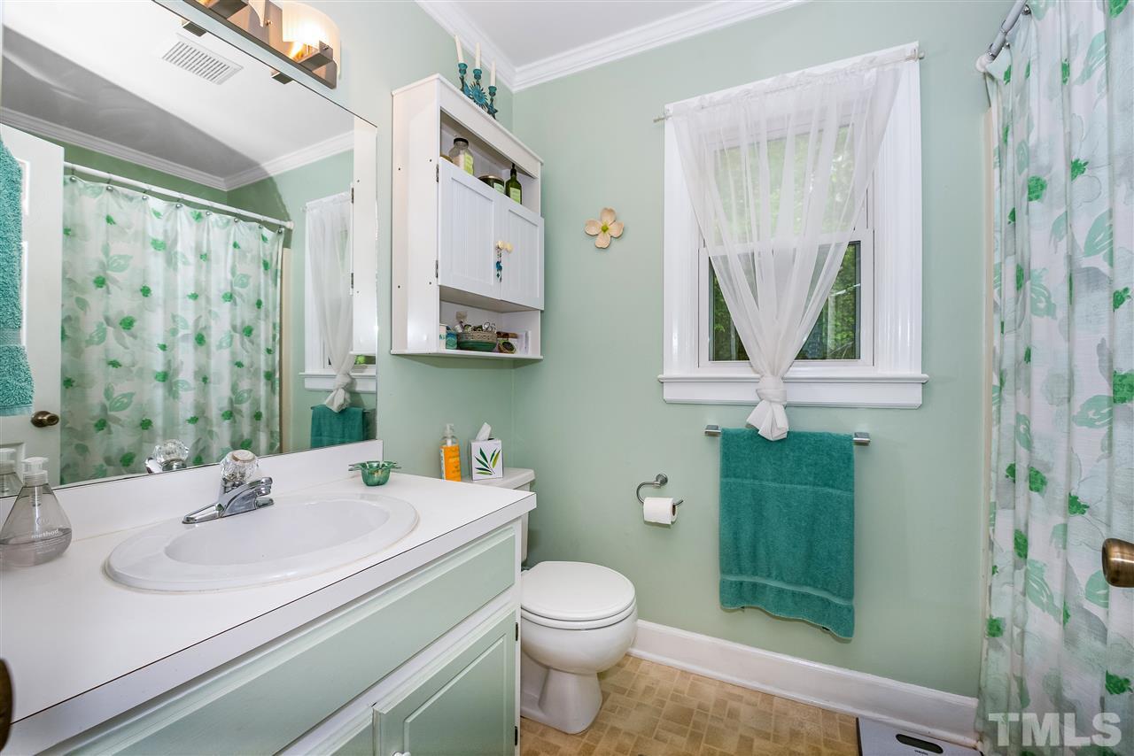 100 Canterfield Road Cary, NC 27513 - Photo 24 of 28 Gallery Image 24
