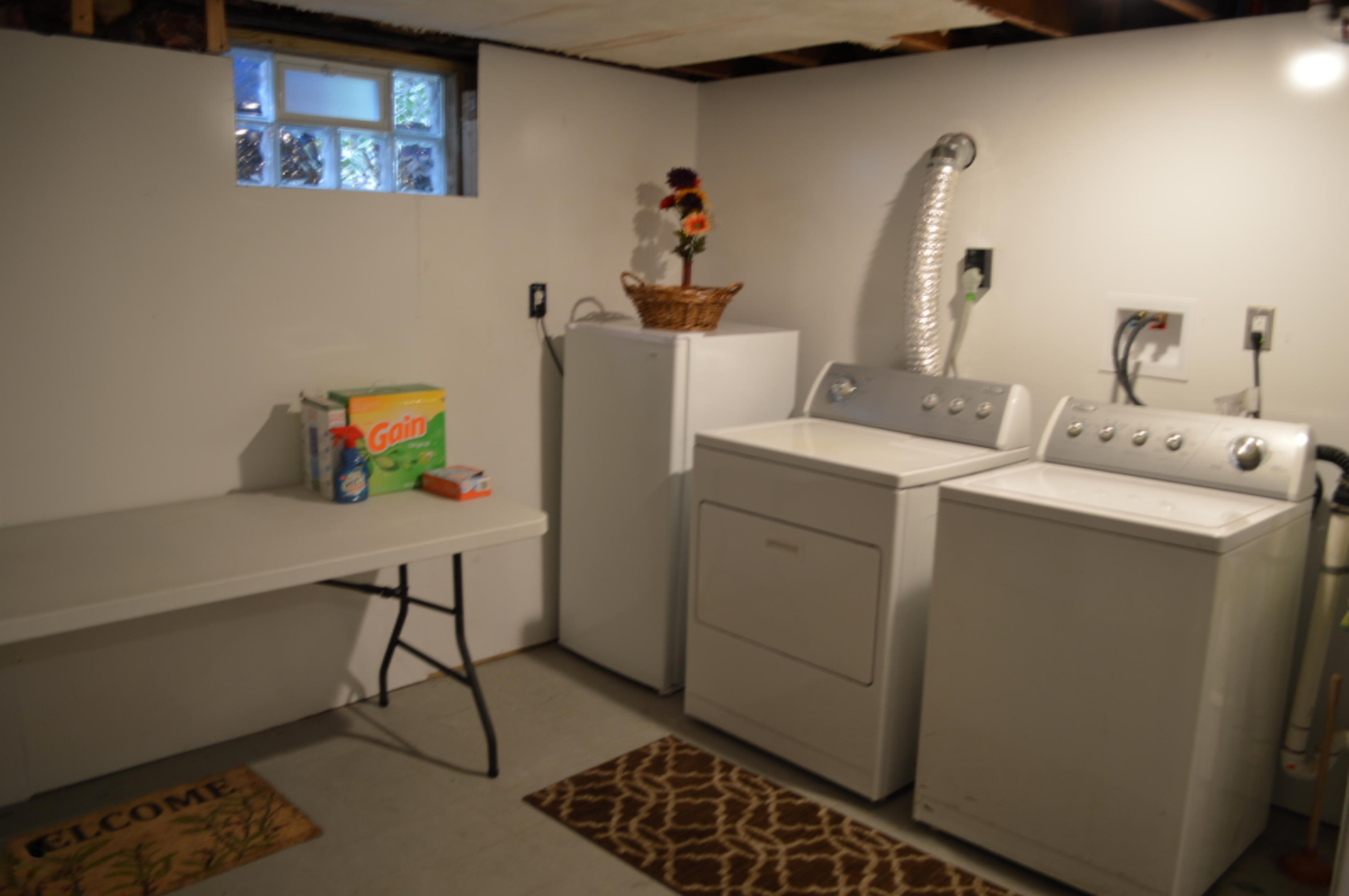 1364 Princeton Road Muskegon, MI 49441 - Photo 32 of 36 Laundry_2