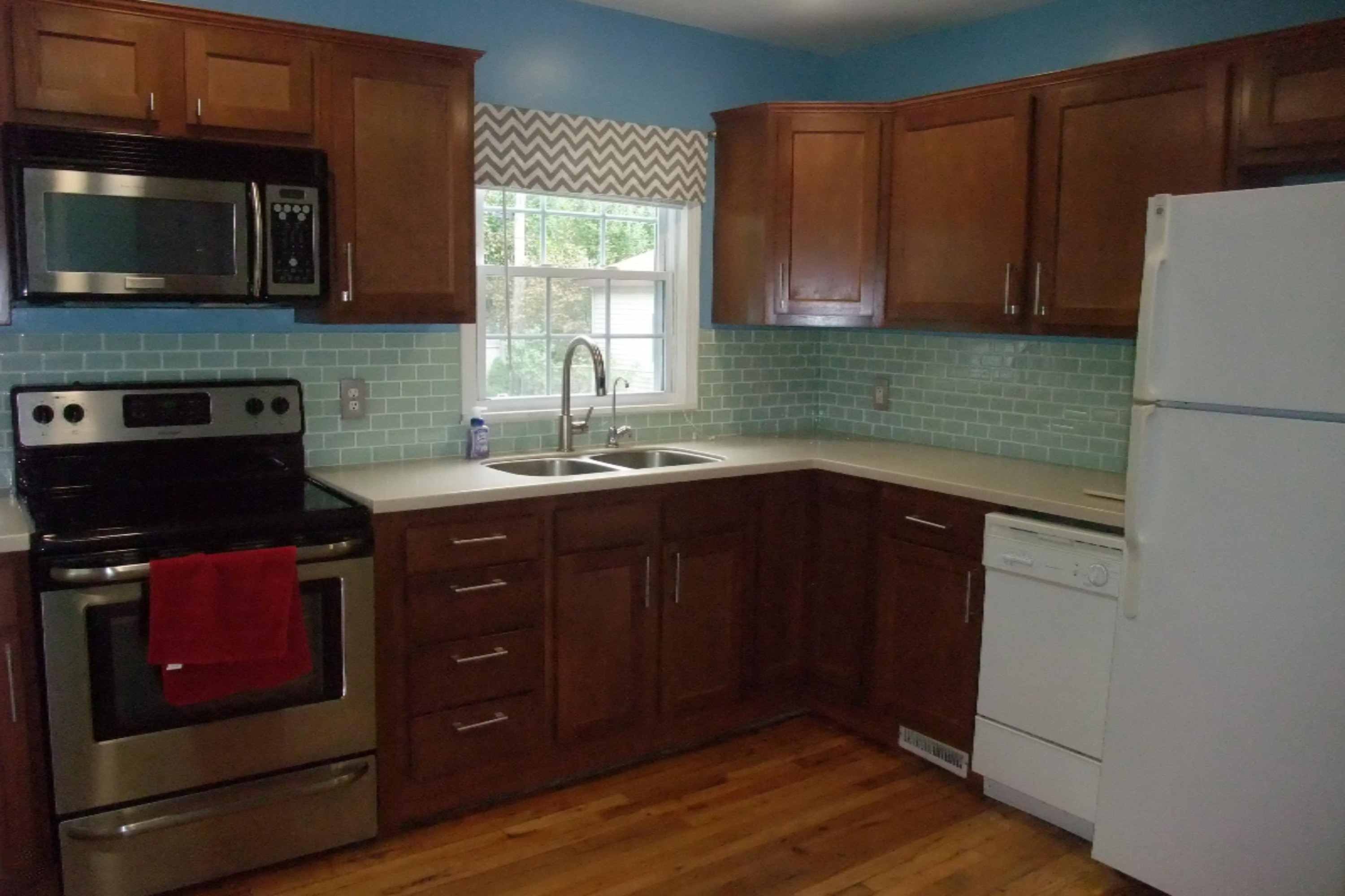 1364 Princeton Road Muskegon, MI 49441 - Photo 4 of 36 DSCF0008