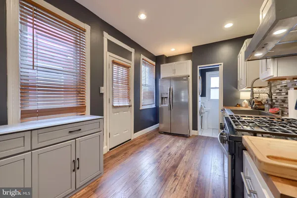 $310,000 | 355 East Ross Street, Lancaster, PA 17602