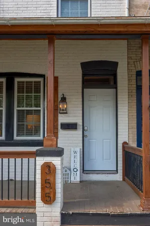 $310,000 | 355 East Ross Street, Lancaster, PA 17602