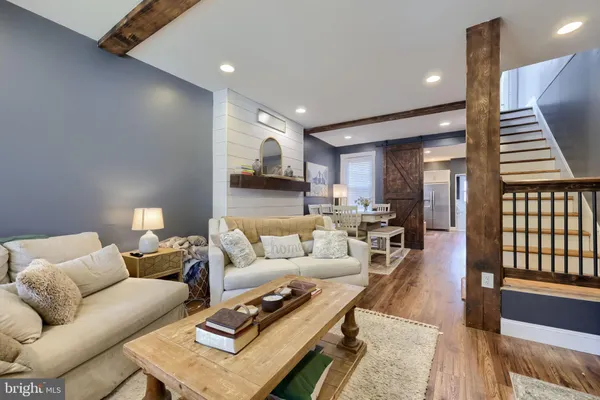 $310,000 | 355 East Ross Street, Lancaster, PA 17602
