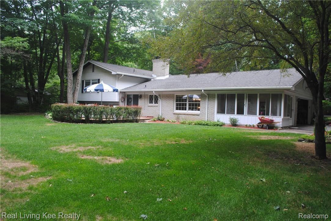216 Wimberly Drive Rochester, MI 48306 - Photo 39 of 40 DSC_0042.JPG