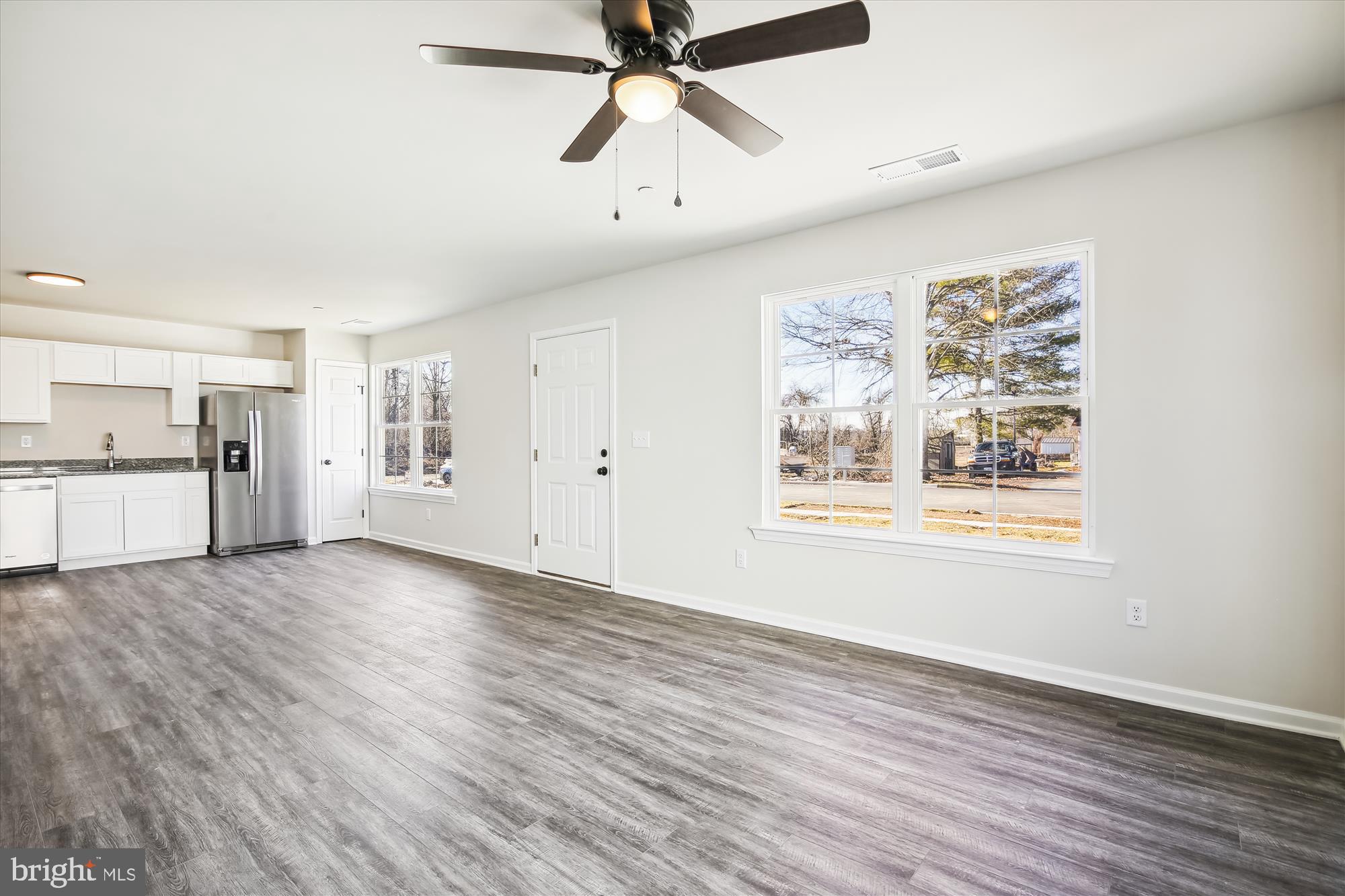116 Metcalf Road Chestertown, MD 21620 - Photo 11 of 27 Living Room