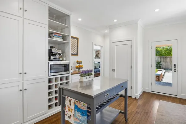 $949,500 | 5310 Monticello Avenue, Dallas, TX 75206