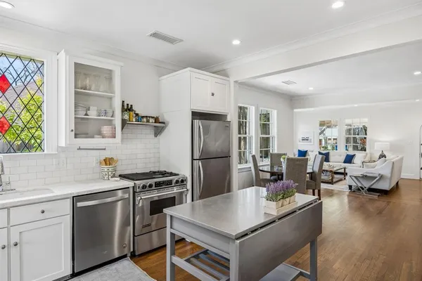 $949,500 | 5310 Monticello Avenue, Dallas, TX 75206