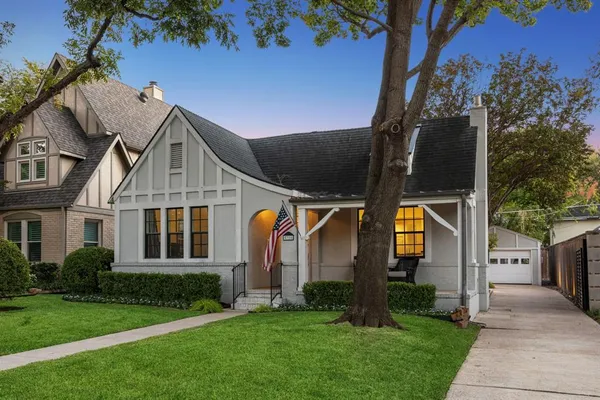 $949,500 | 5310 Monticello Avenue, Dallas, TX 75206