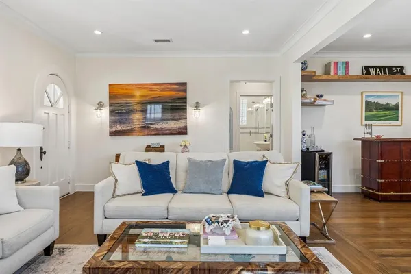 $949,500 | 5310 Monticello Avenue, Dallas, TX 75206