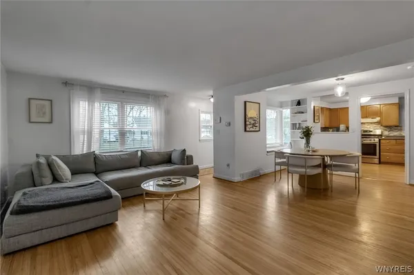 $339,900 | 278 Huxley Drive, Amherst, NY 14226