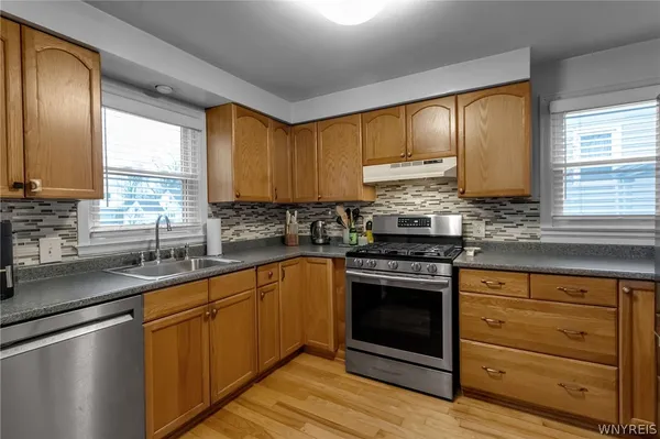 $339,900 | 278 Huxley Drive, Amherst, NY 14226