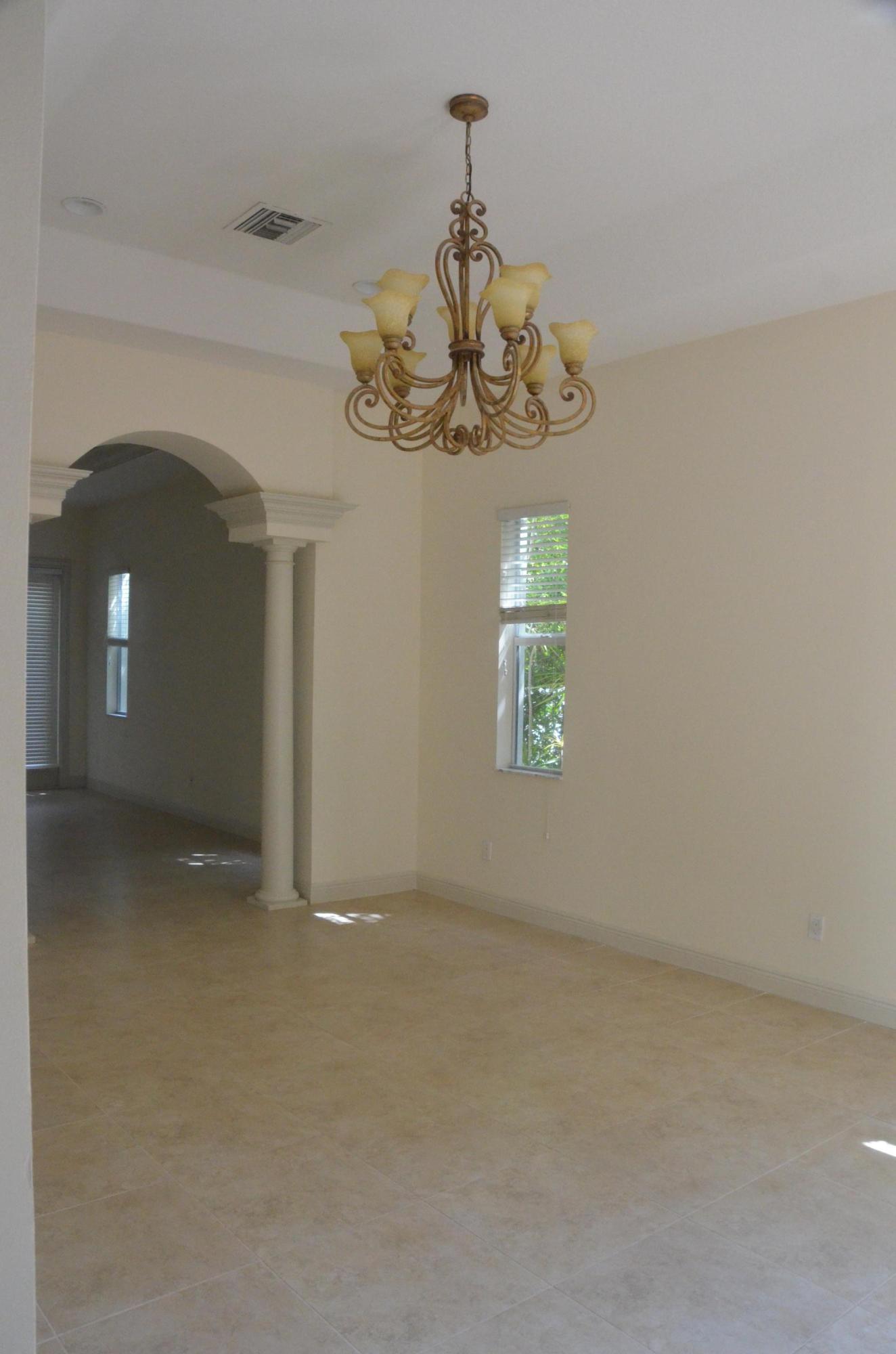 122 Edmor Road West Palm Beach, FL 33405 - Photo 13 of 59 image