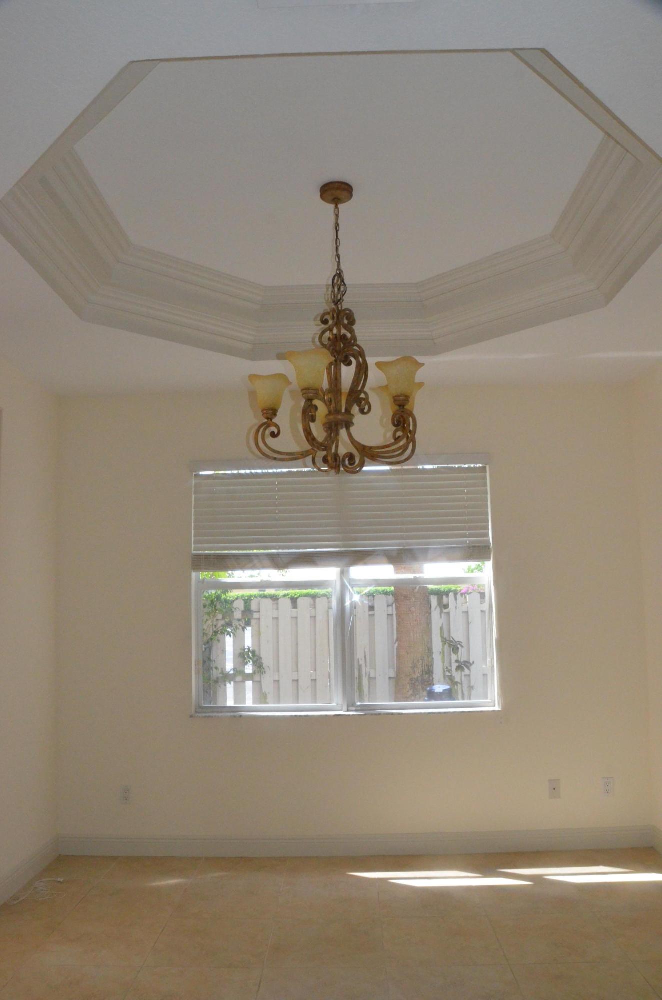 122 Edmor Road West Palm Beach, FL 33405 - Photo 18 of 59 image