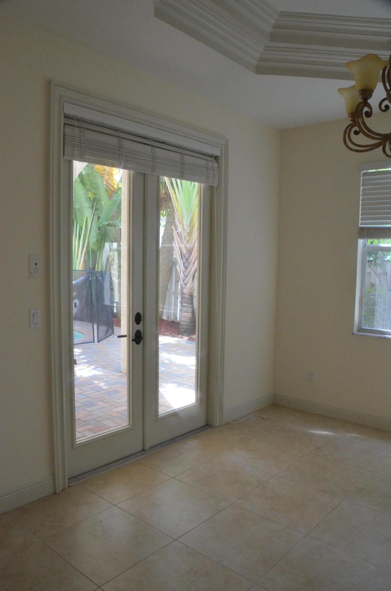 122 Edmor Road West Palm Beach, FL 33405 - Photo 19 of 59 image