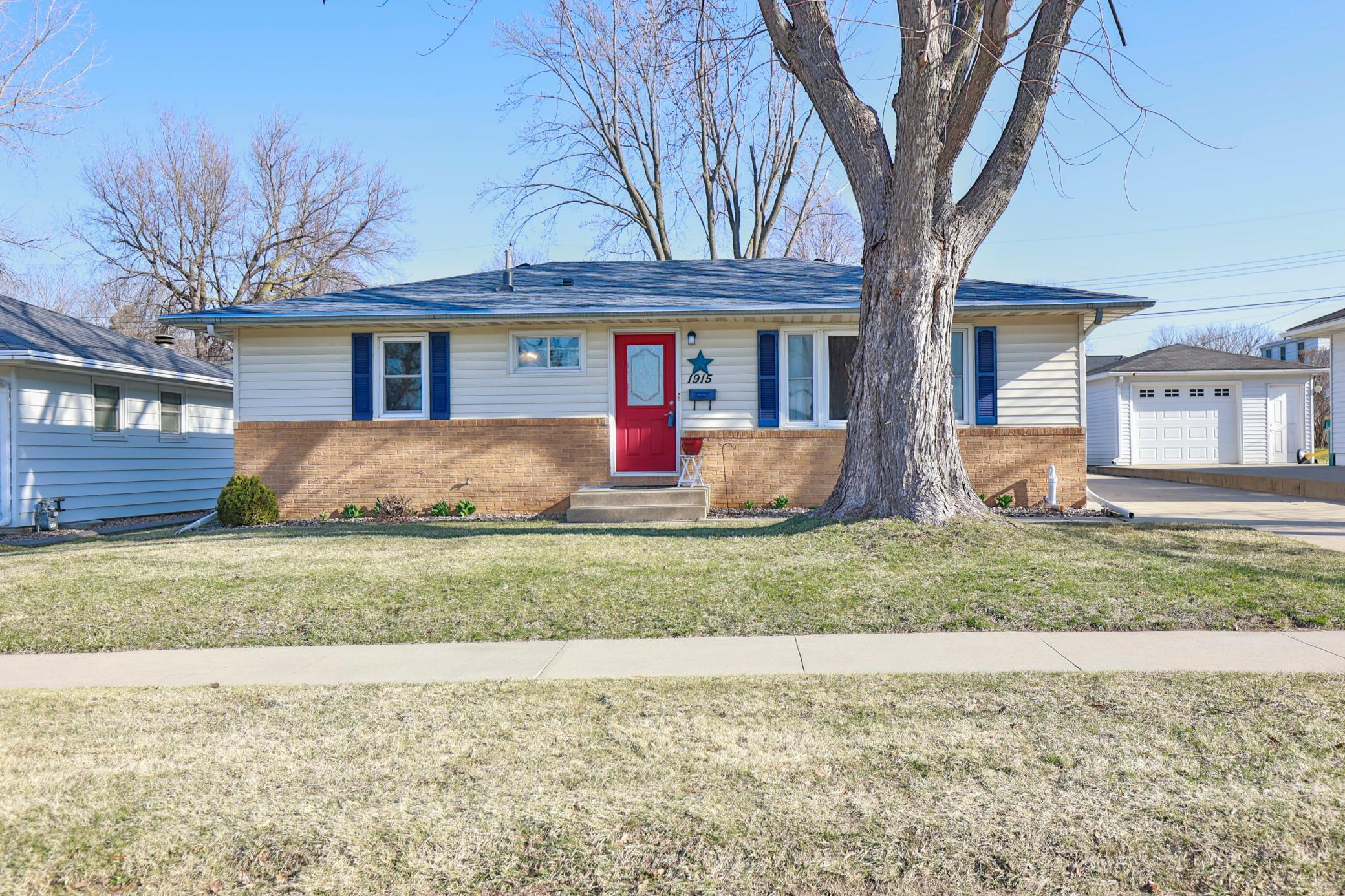 1915 18th Street Northwest Rochester, MN 55901 - Photo 1 of 1
