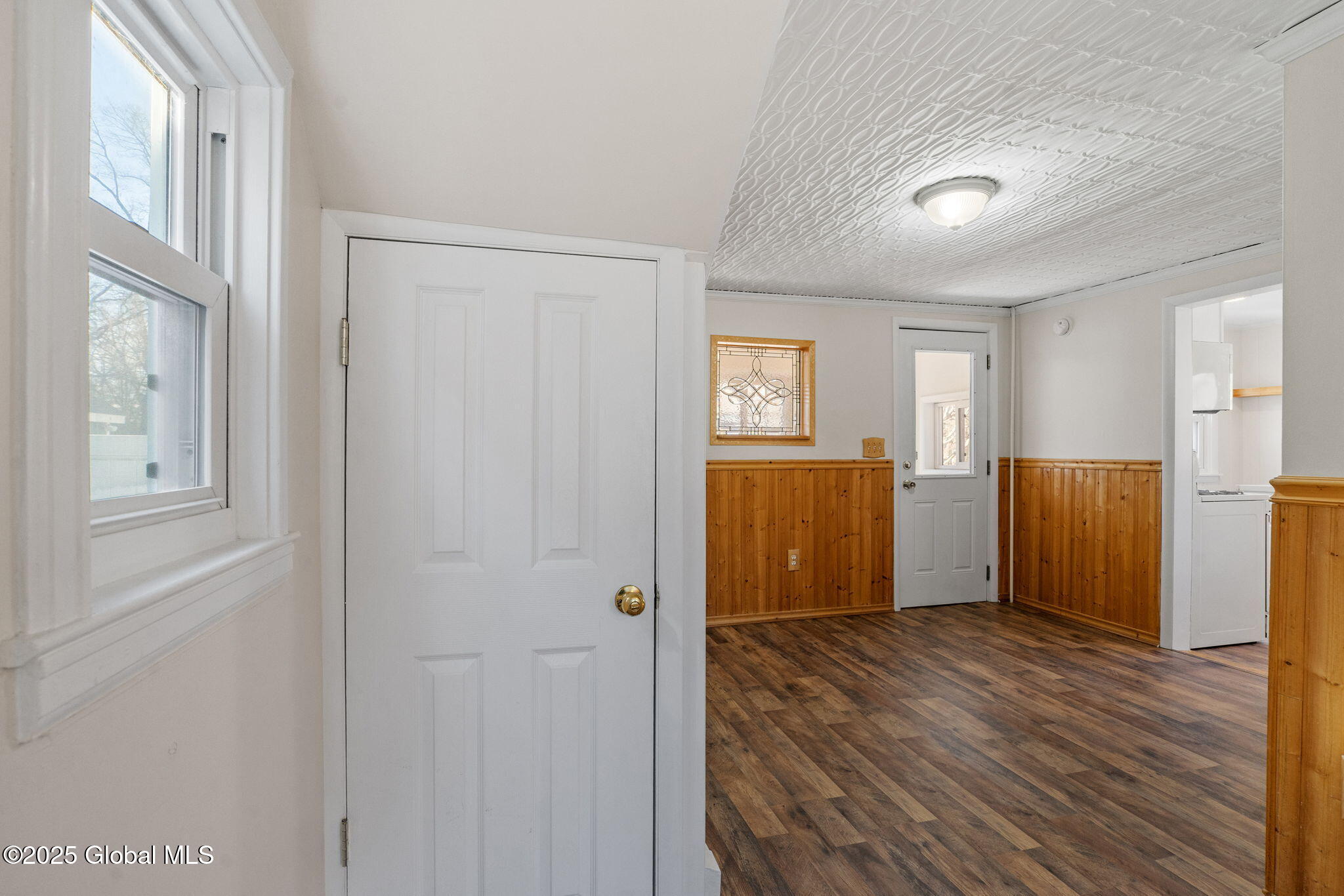 2804 Consaul Road Schenectady, NY 12304 - Photo 14 of 43 22-web-or-mls-2804-consaul-rd