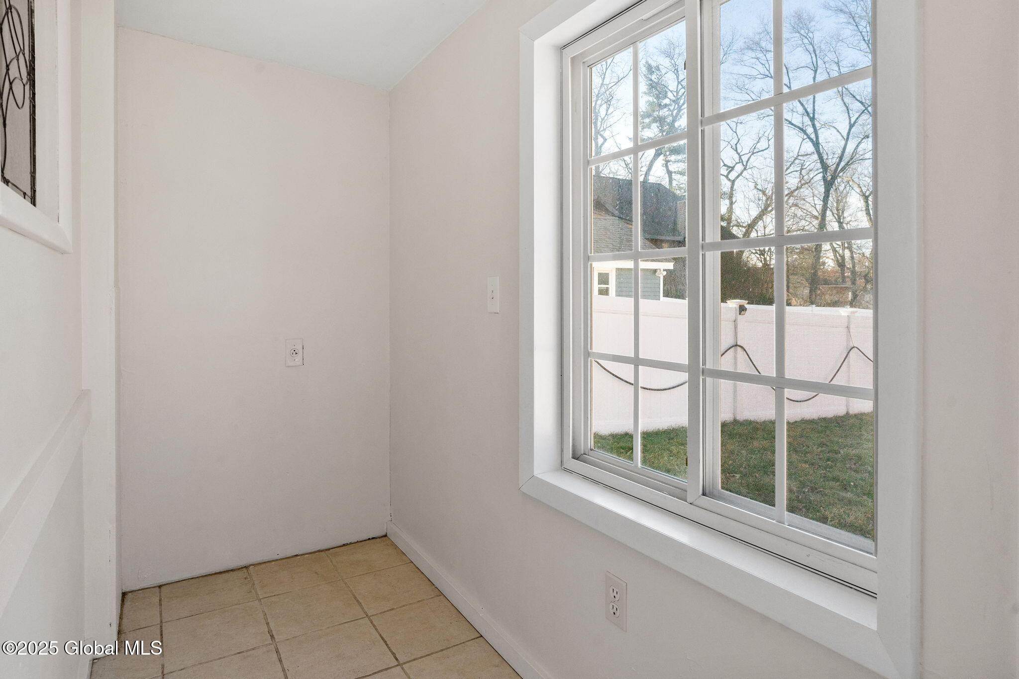 2804 Consaul Road Schenectady, NY 12304 - Photo 29 of 43 13-web-or-mls-2804-consaul-rd