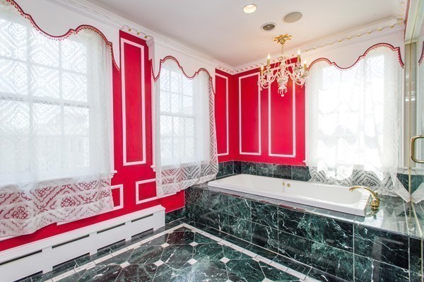 64 Walker Street Boston, MA 02129 - Photo 15 of 25