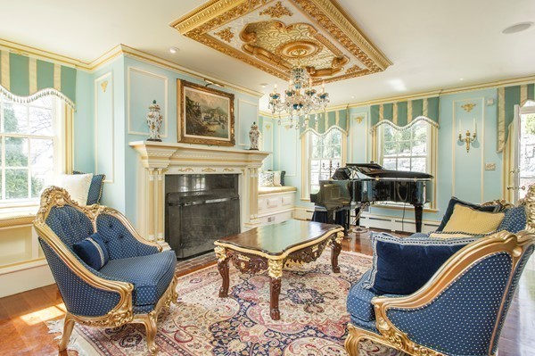 64 Walker Street Boston, MA 02129 - Photo 6 of 25