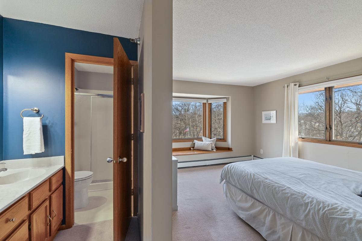 6085 Rowland Road, Unit 312 Minnetonka, MN 55343 - Photo 14 of 23