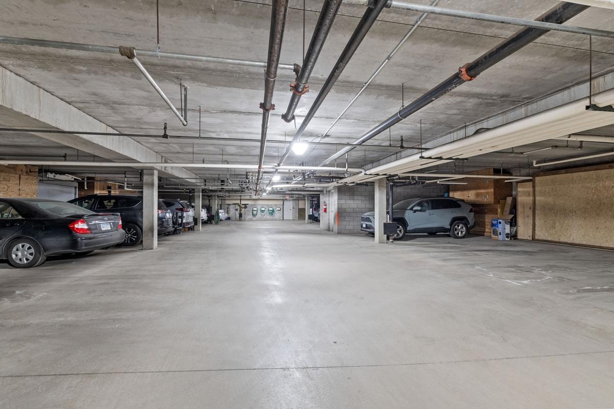 6085 Rowland Road, Unit 312 Minnetonka, MN 55343 - Photo 21 of 23