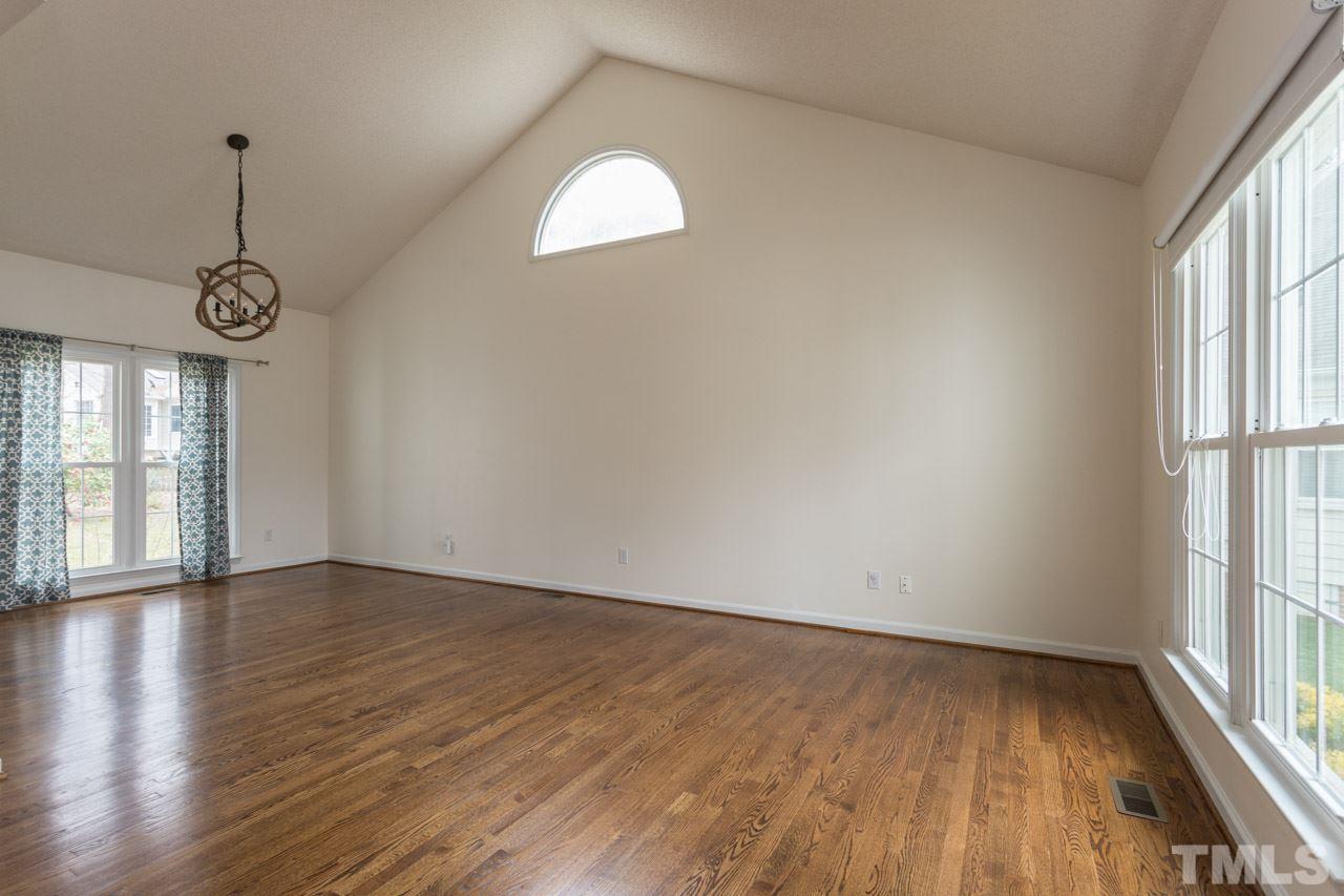 5108 Jesmond Place Raleigh, NC 27613 - Photo 3 of 30