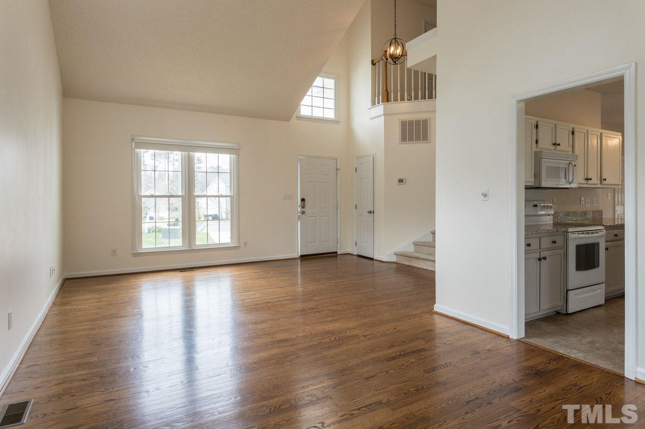 5108 Jesmond Place Raleigh, NC 27613 - Photo 4 of 30