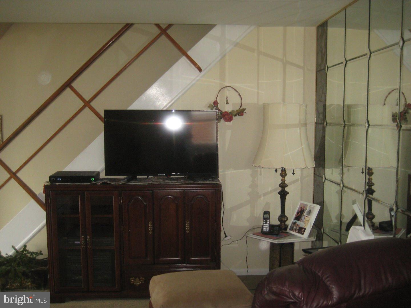 3457 Kirkwood Road Philadelphia, PA 19114 - Photo 6 of 24 Gallery Image 6