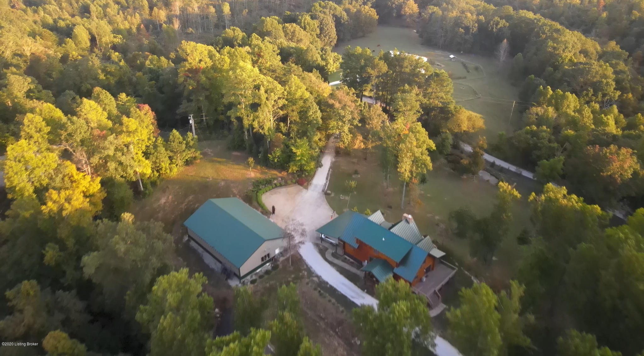 1564 High Ridge Road Middleburg, KY 42541 - Photo 3 of 37 1564 High Ridge RdPhoto4.jpg