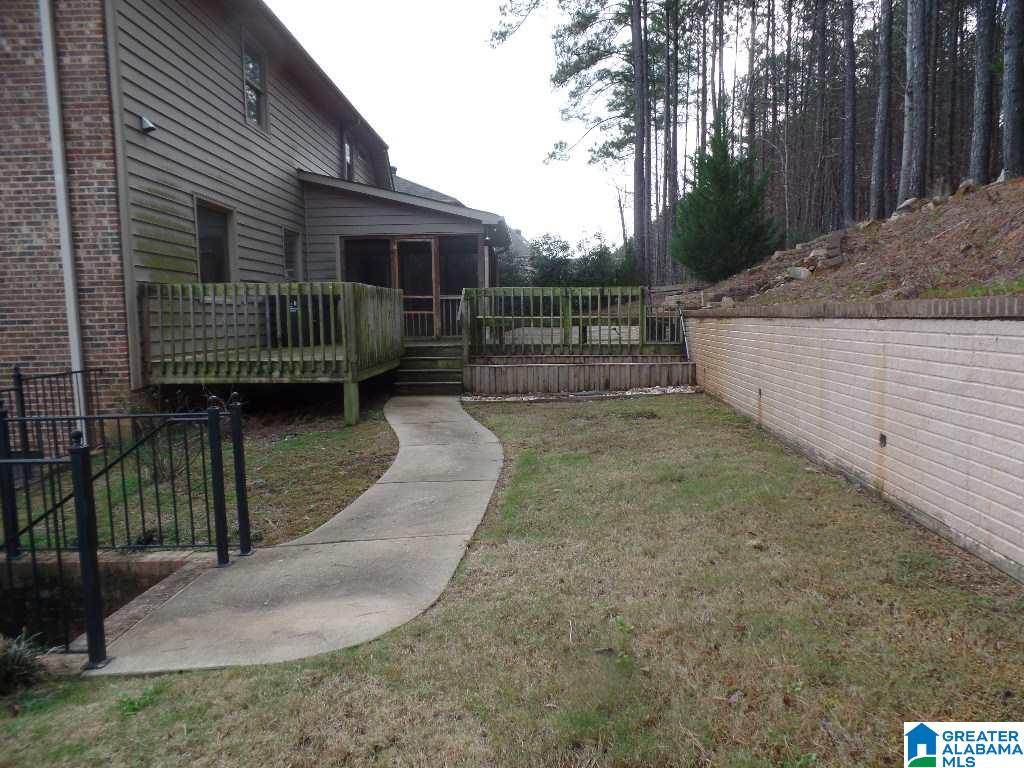 1077 Stoneykirk Road Pelham, AL 35124 - Photo 4 of 34