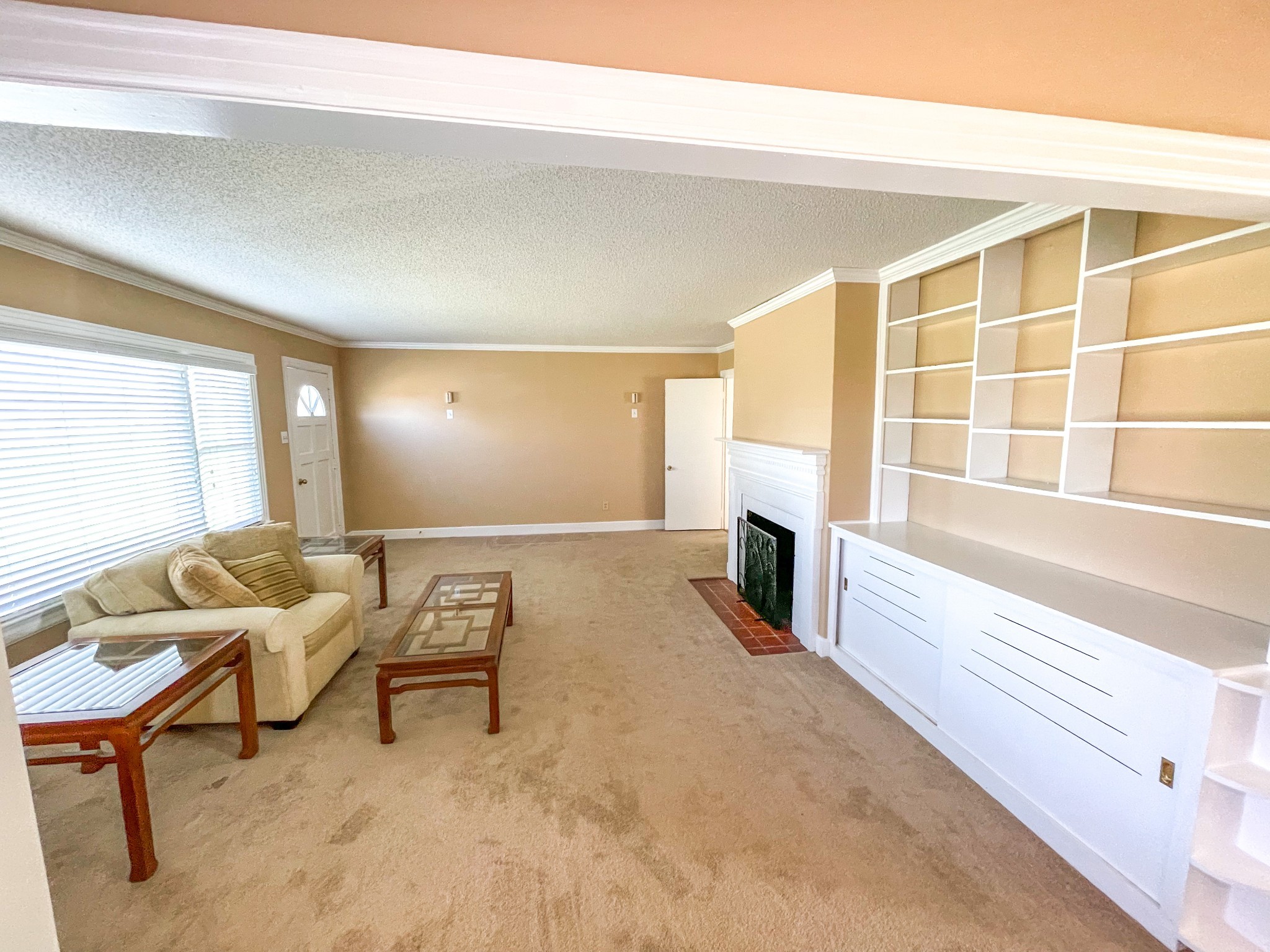 4324 Blackman Road Murfreesboro, TN 37129 - Photo 4 of 20 a living room with furniture and a large window