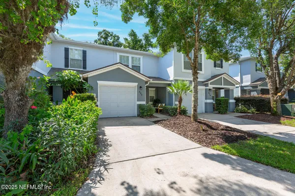 $252,500 | 808 Black Cherry Drive South, St. Johns, FL 32259