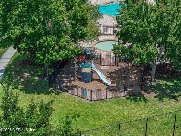 $252,500 | 808 Black Cherry Drive South, St. Johns, FL 32259