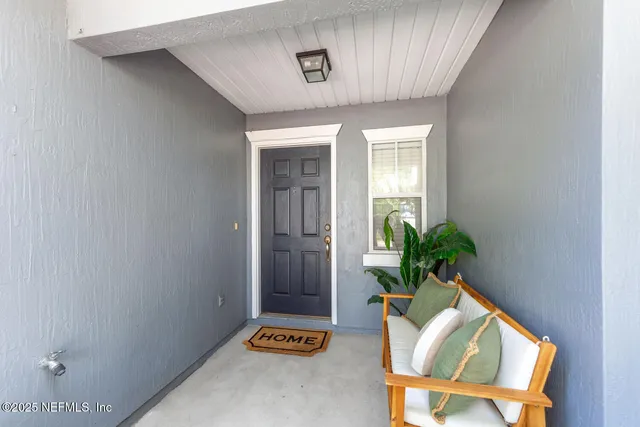 $269,000 | 808 Black Cherry Drive South, St. Johns, FL 32259