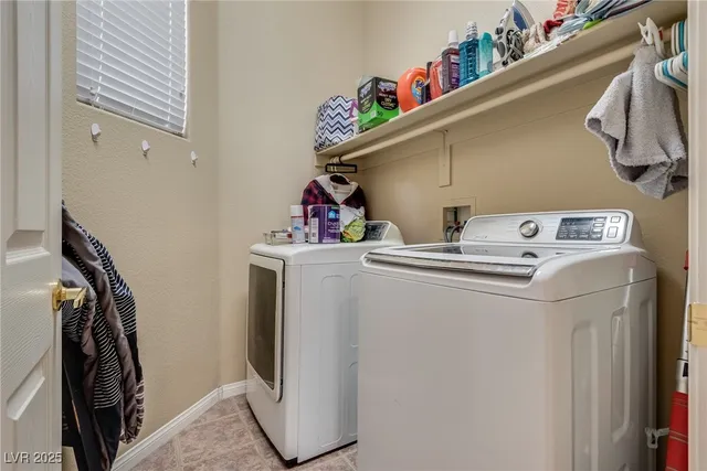 $375,000 | 6916 Gothic Marigold Street, Las Vegas, NV 89149