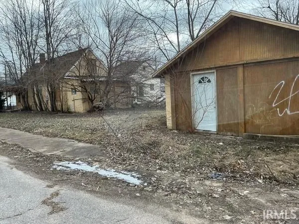 $29,900 | 1401 South Governor Street, Evansville, IN 47713