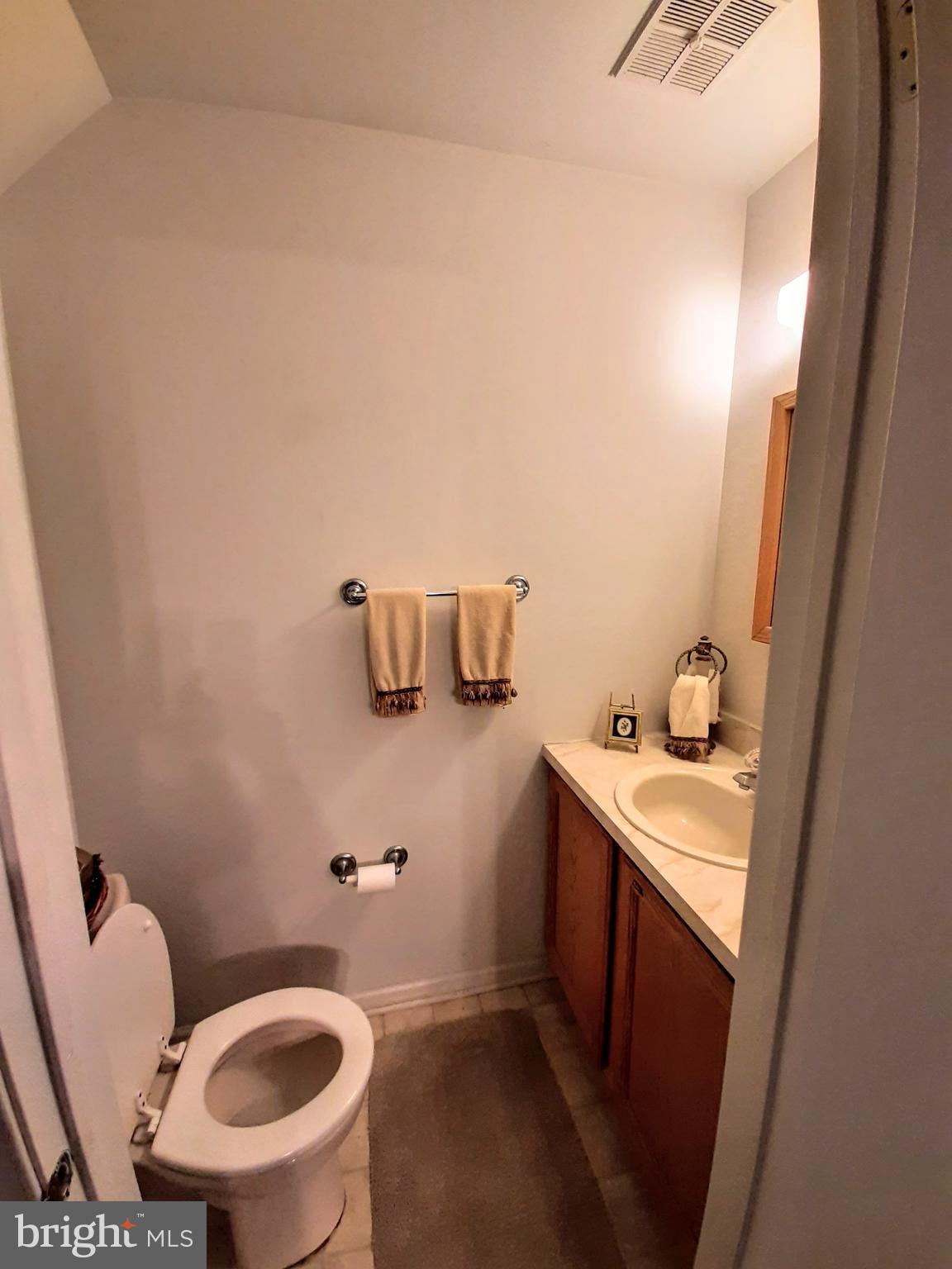 83 Greenridge Circle Newtown, PA 18940 - Photo 10 of 28