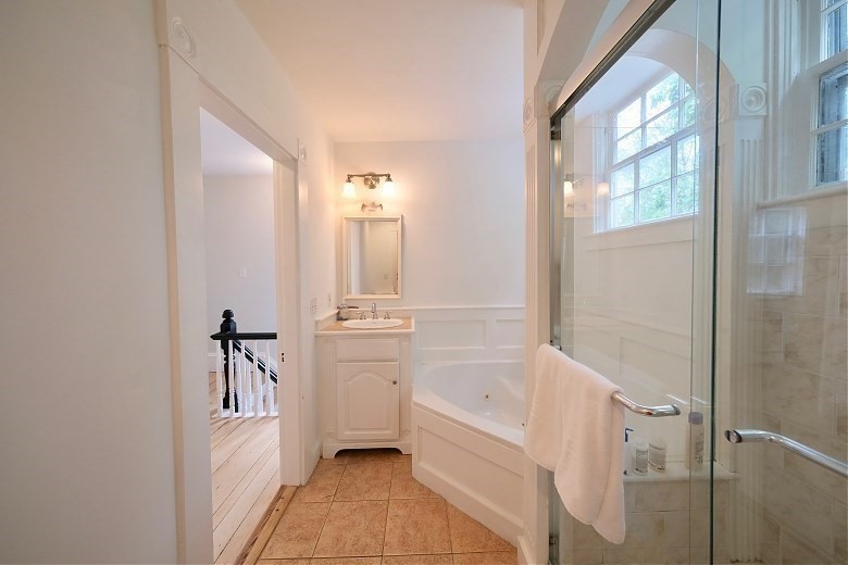 82 Centre Street Nantucket, MA 02554 - Photo 27 of 36